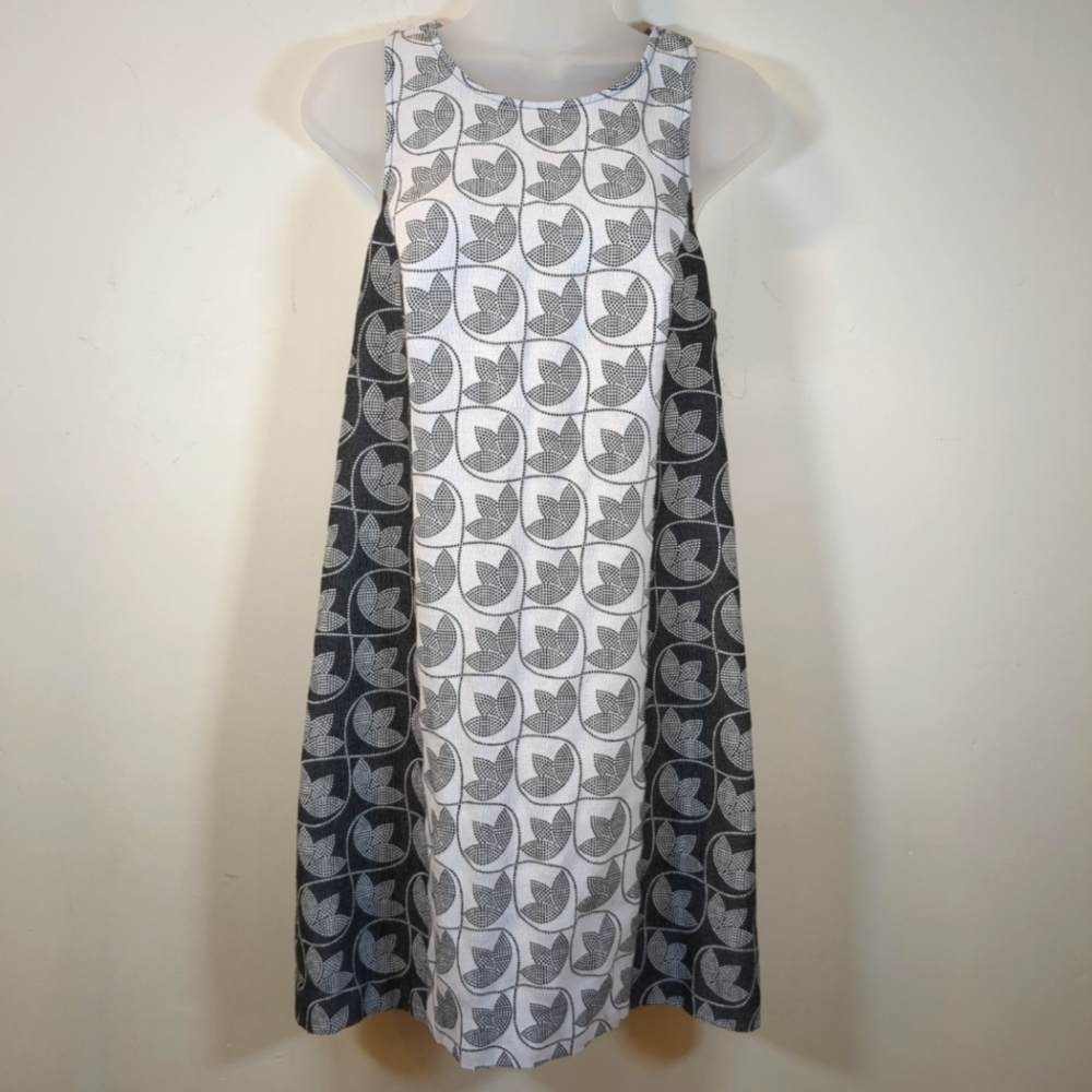 Trina Turk Women's Black and White Pattern Sleeveless Short Dress , Size 4